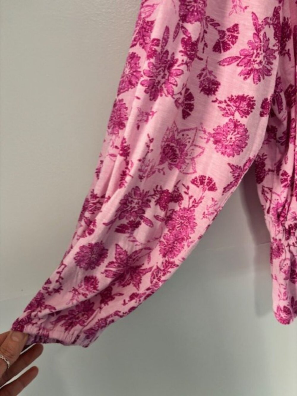 Wonderly NWT L Pink Floral Long Sleeve Peasant Top On Off Shoulder Boho Flowy - Picture 4 of 7